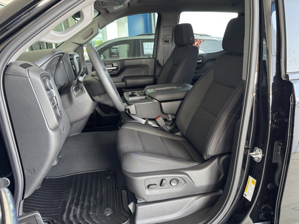 new 2025 Chevrolet Silverado 1500 car, priced at $50,390