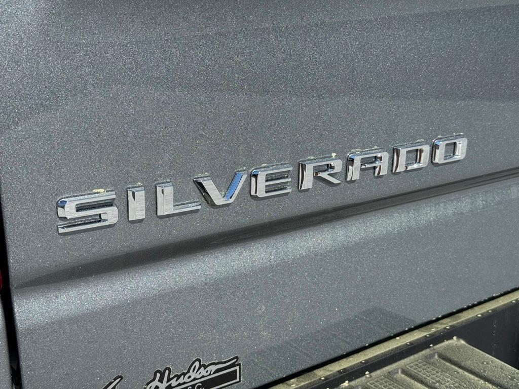 new 2025 Chevrolet Silverado 1500 car, priced at $46,245