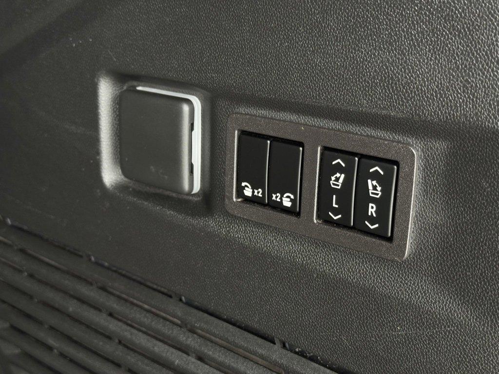 used 2024 Chevrolet Tahoe car, priced at $54,879