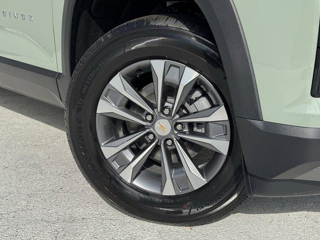 new 2026 Chevrolet Equinox car, priced at $28,820