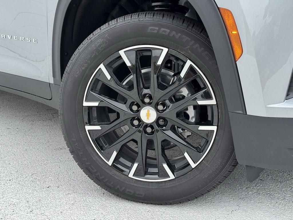 new 2025 Chevrolet Traverse car, priced at $46,909