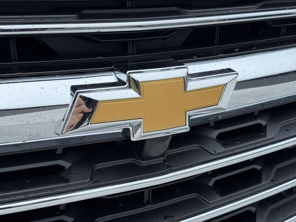 new 2025 Chevrolet Traverse car, priced at $46,909