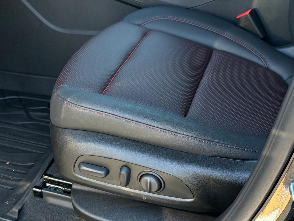 new 2025 Chevrolet Blazer car, priced at $46,910