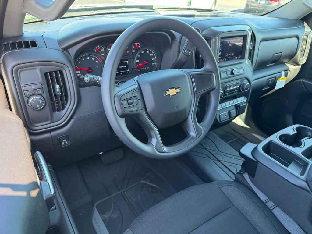 new 2025 Chevrolet Silverado 1500 car, priced at $44,620