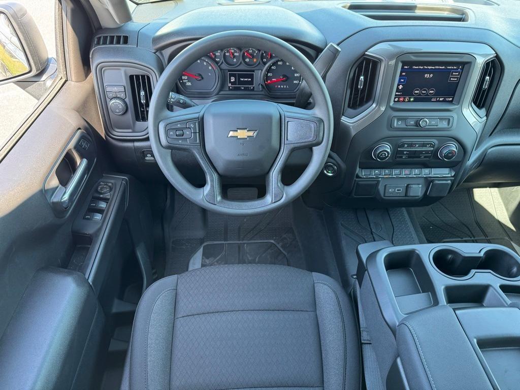 new 2025 Chevrolet Silverado 1500 car, priced at $44,620