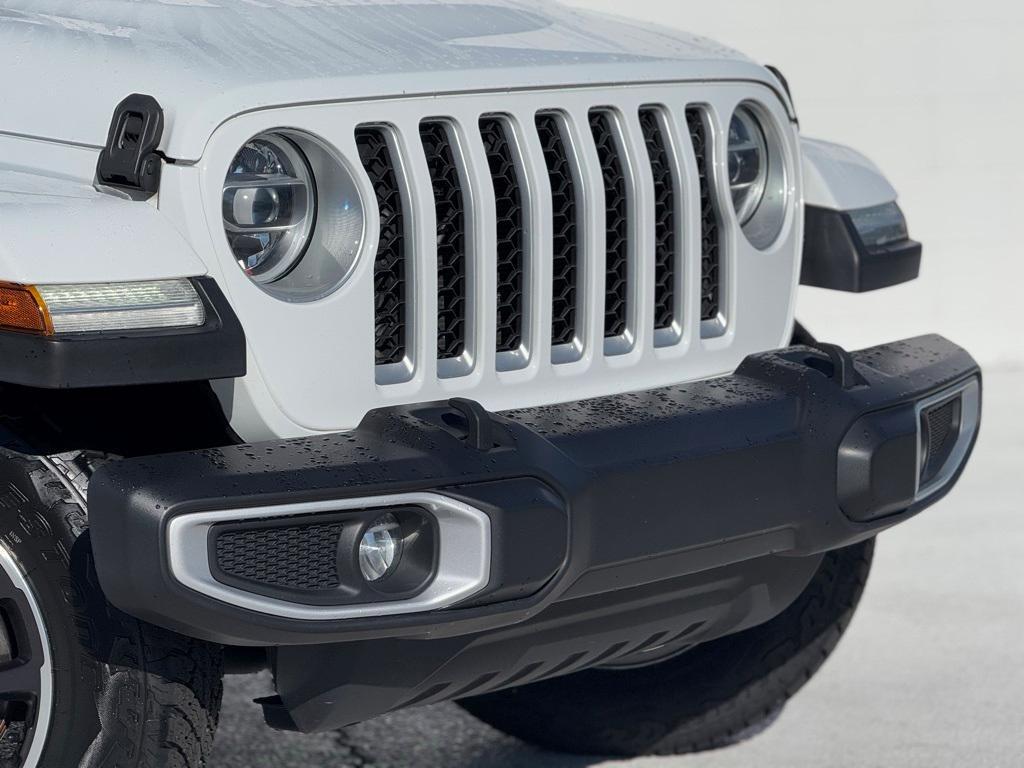 used 2021 Jeep Gladiator car, priced at $31,932