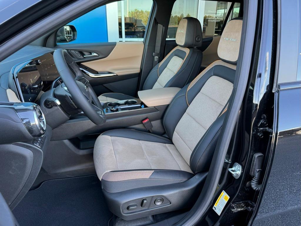 new 2025 Chevrolet Equinox car, priced at $35,380