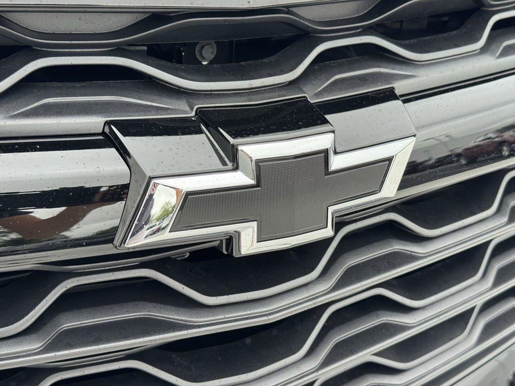 new 2025 Chevrolet Blazer car, priced at $35,285