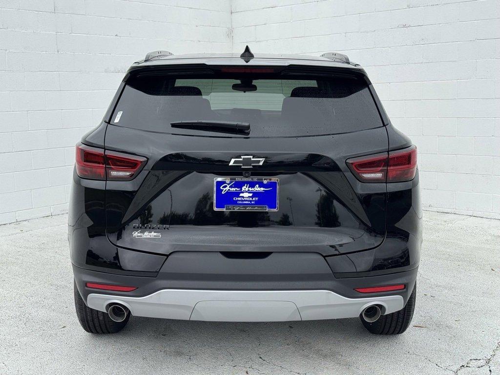 new 2025 Chevrolet Blazer car, priced at $35,285