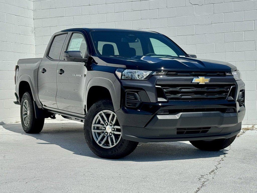 new 2025 Chevrolet Colorado car, priced at $34,855