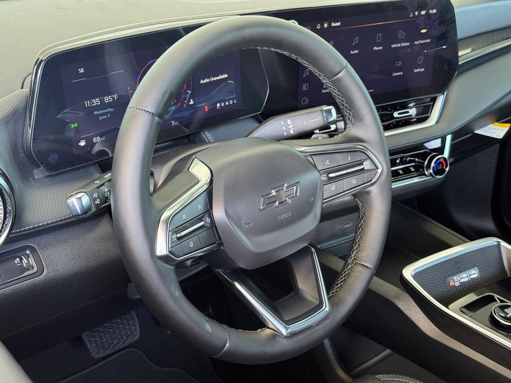 new 2026 Chevrolet Equinox car, priced at $33,340