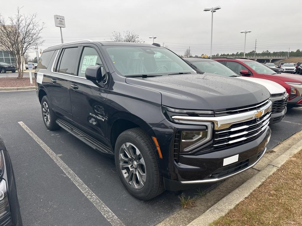 new 2025 Chevrolet Suburban car, priced at $72,155