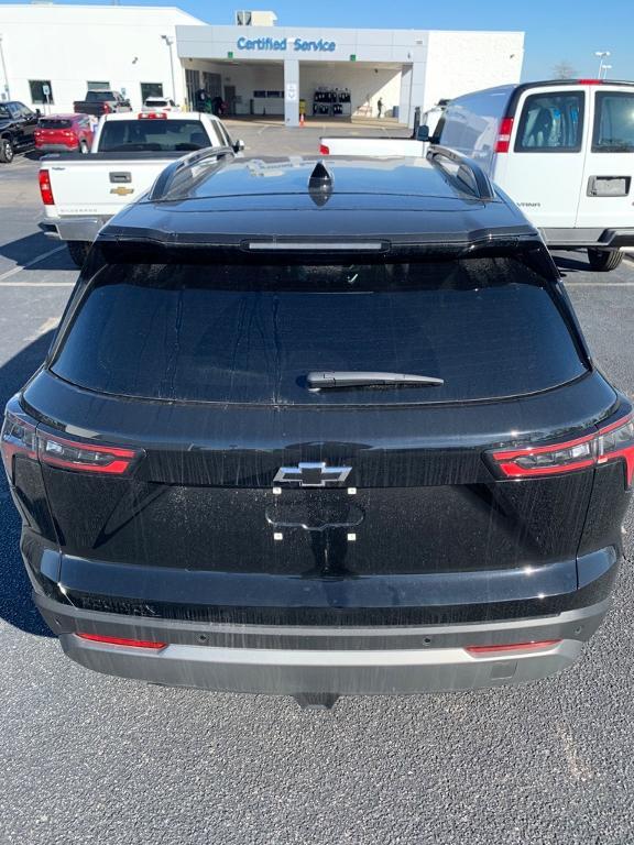 new 2025 Chevrolet Equinox car, priced at $32,040