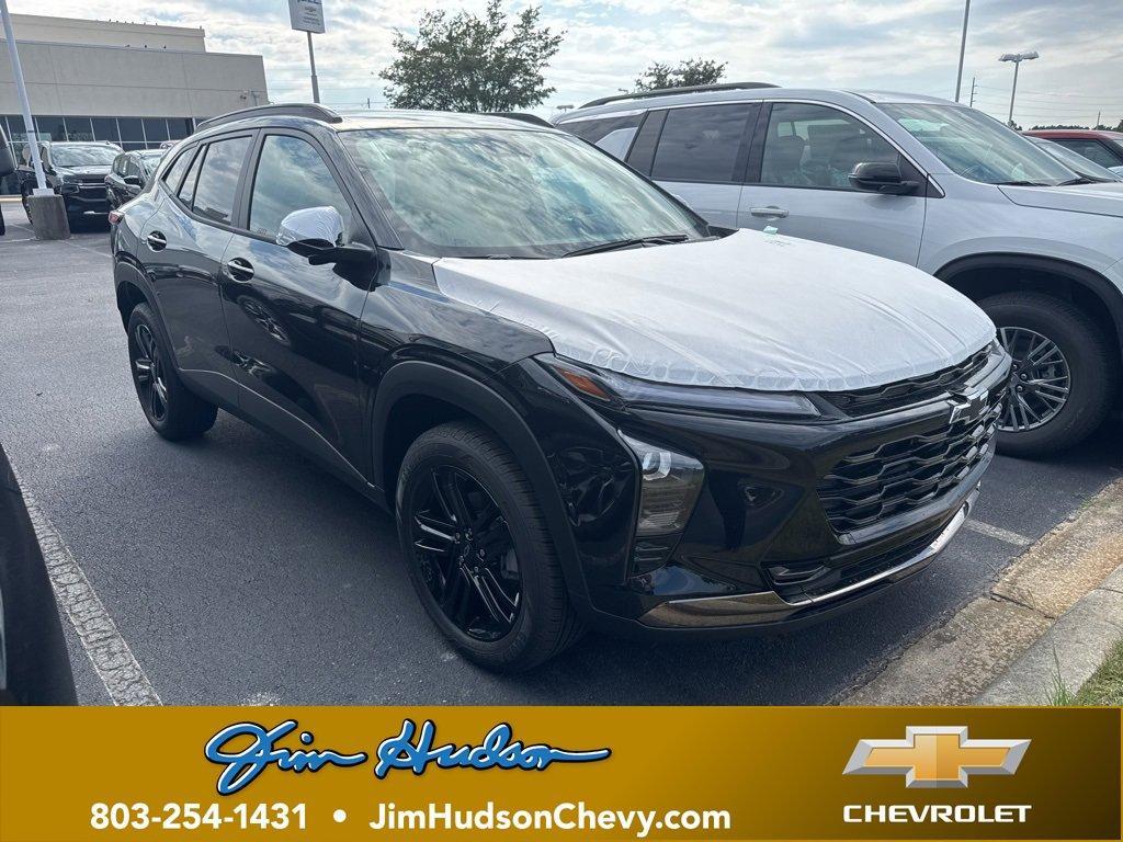 new 2025 Chevrolet Trax car, priced at $26,160