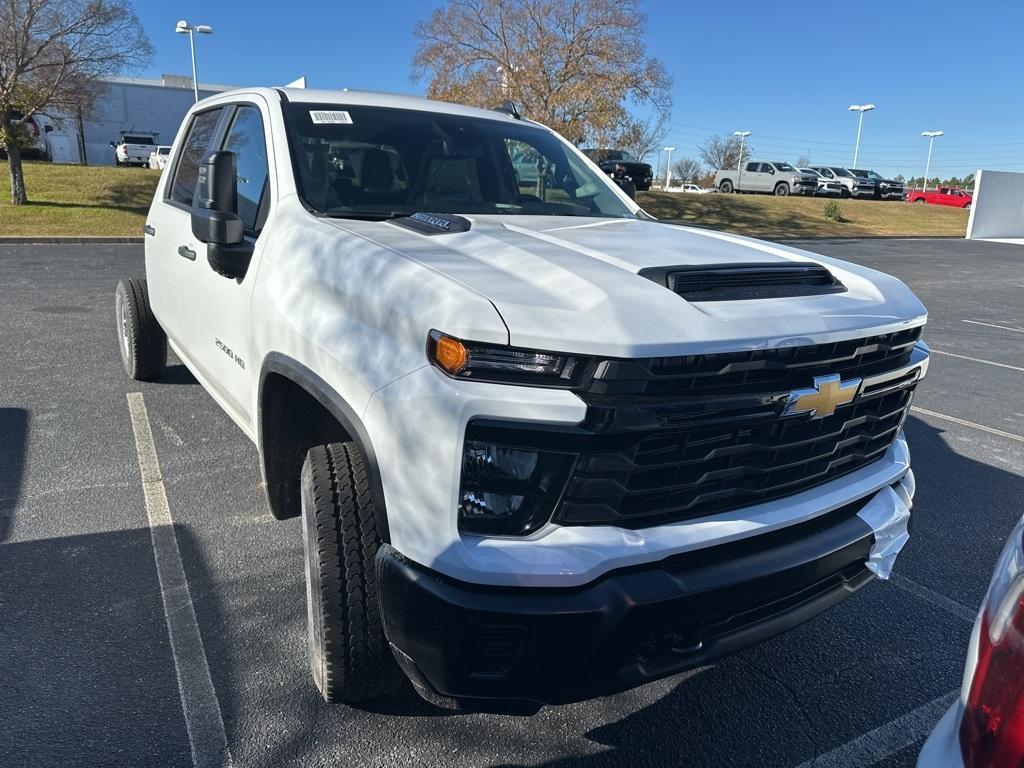 new 2025 Chevrolet Silverado 2500 car, priced at $71,693