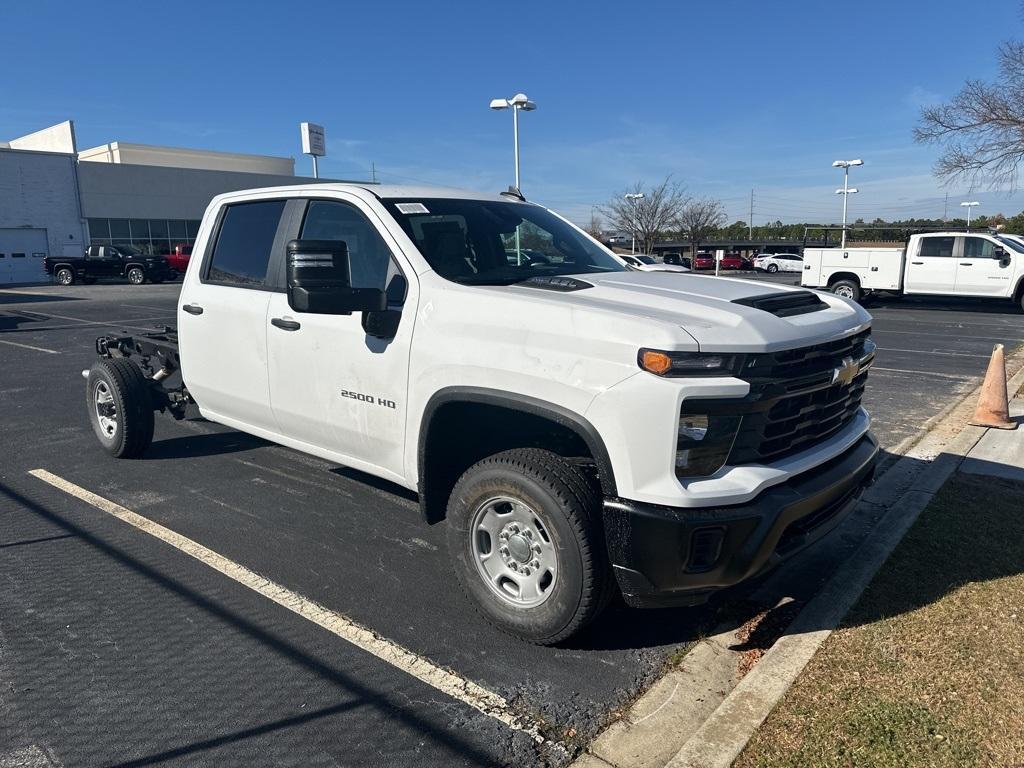 new 2025 Chevrolet Silverado 2500 car, priced at $53,698