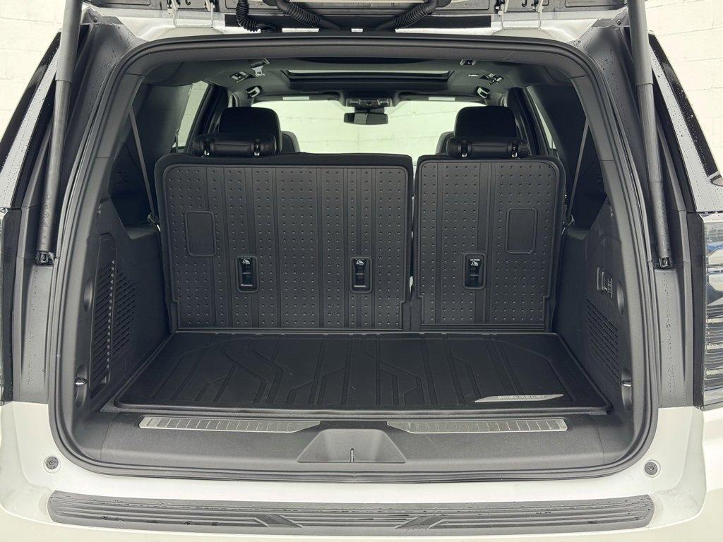 new 2025 Chevrolet Suburban car, priced at $77,795