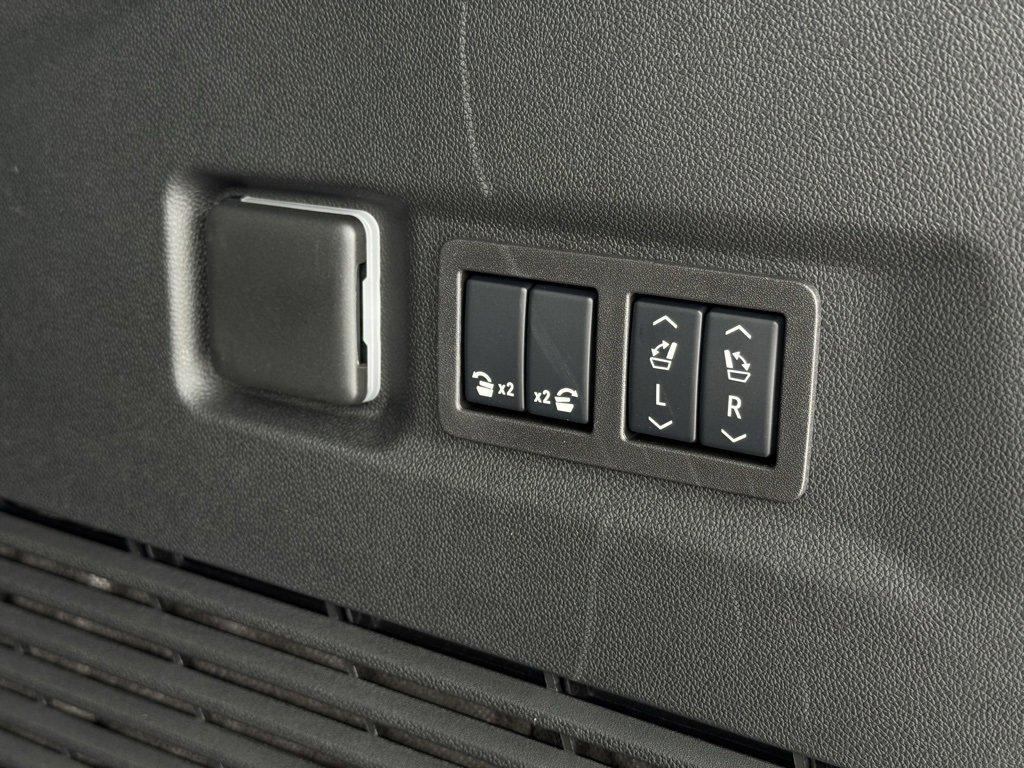 new 2025 Chevrolet Suburban car, priced at $77,795
