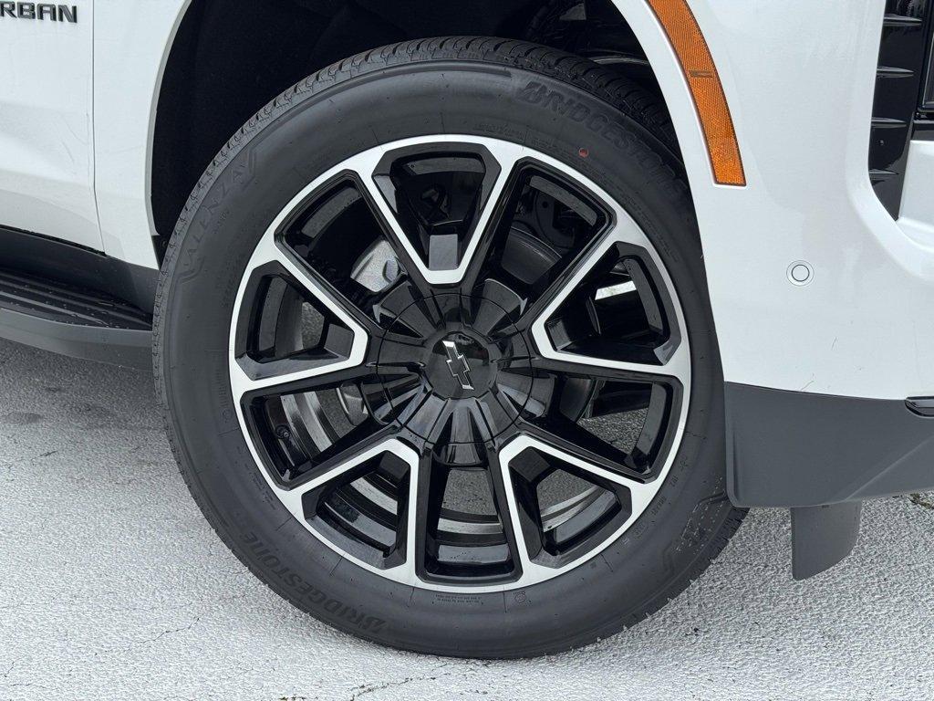 new 2025 Chevrolet Suburban car, priced at $77,795