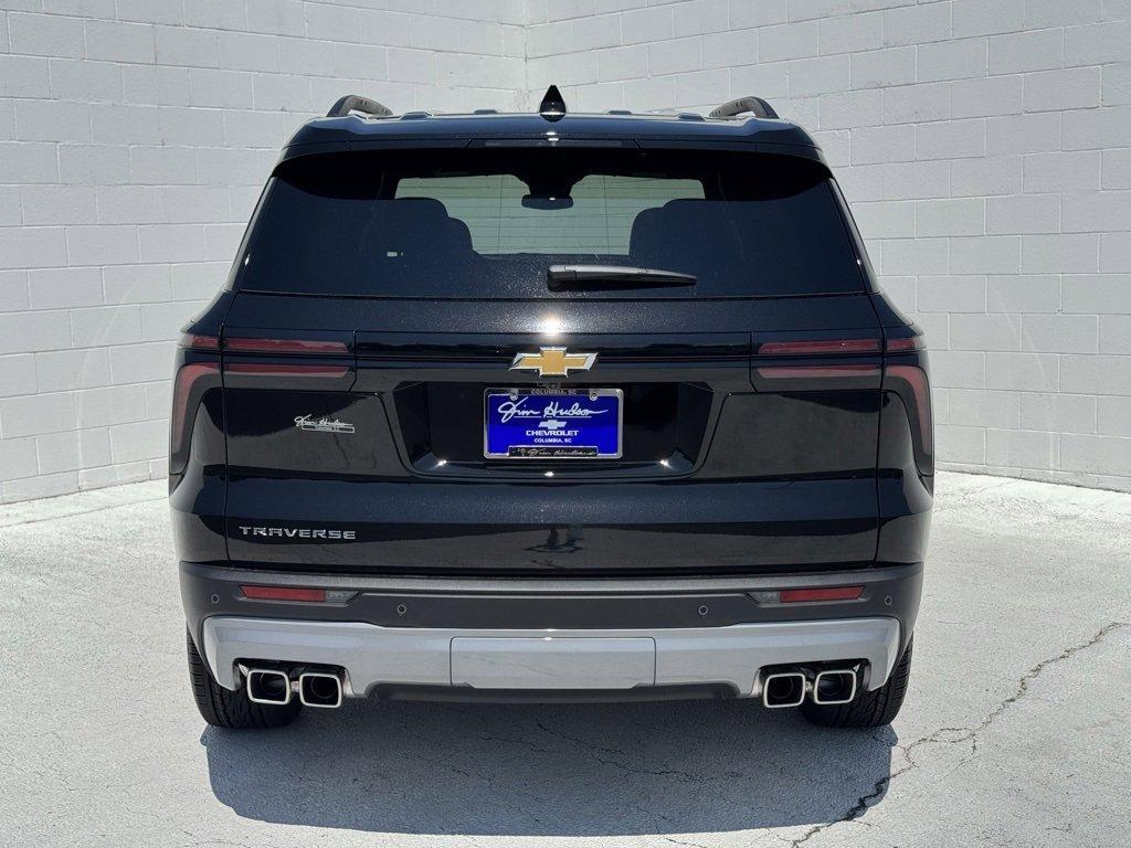 new 2025 Chevrolet Traverse car, priced at $50,495