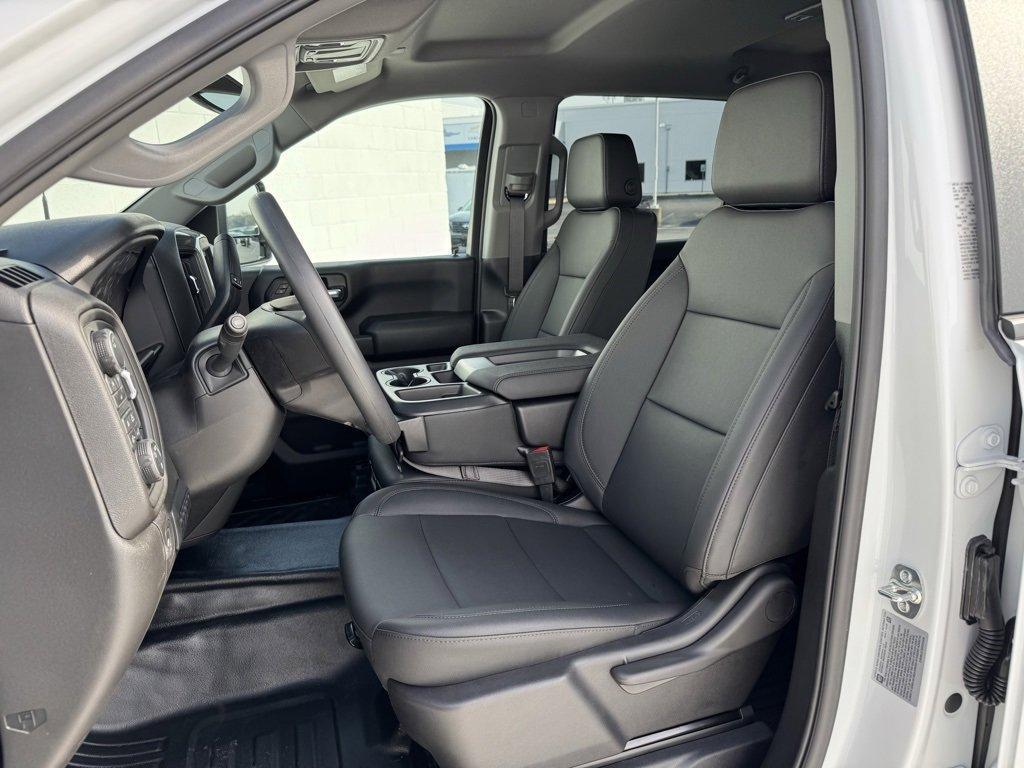 new 2025 Chevrolet Silverado 2500 car, priced at $68,673