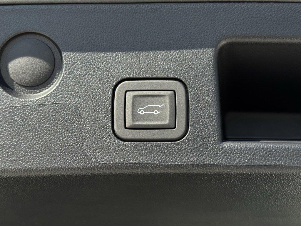 new 2026 Chevrolet Equinox car, priced at $33,410