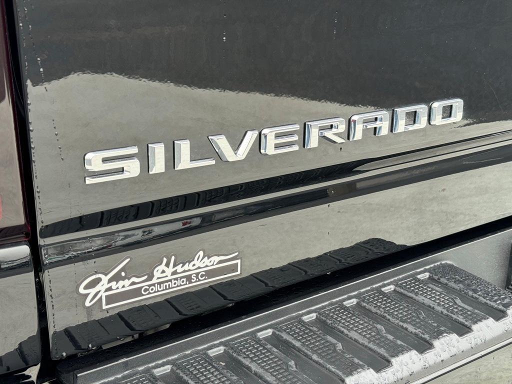 used 2025 Chevrolet Silverado 2500 car, priced at $82,992