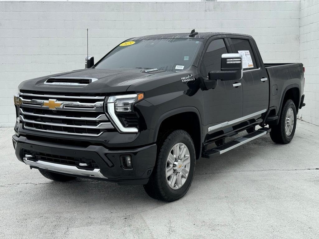 used 2025 Chevrolet Silverado 2500 car, priced at $82,992