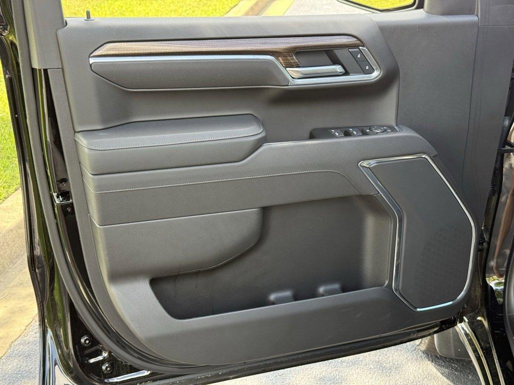 new 2025 Chevrolet Silverado 1500 car, priced at $55,980