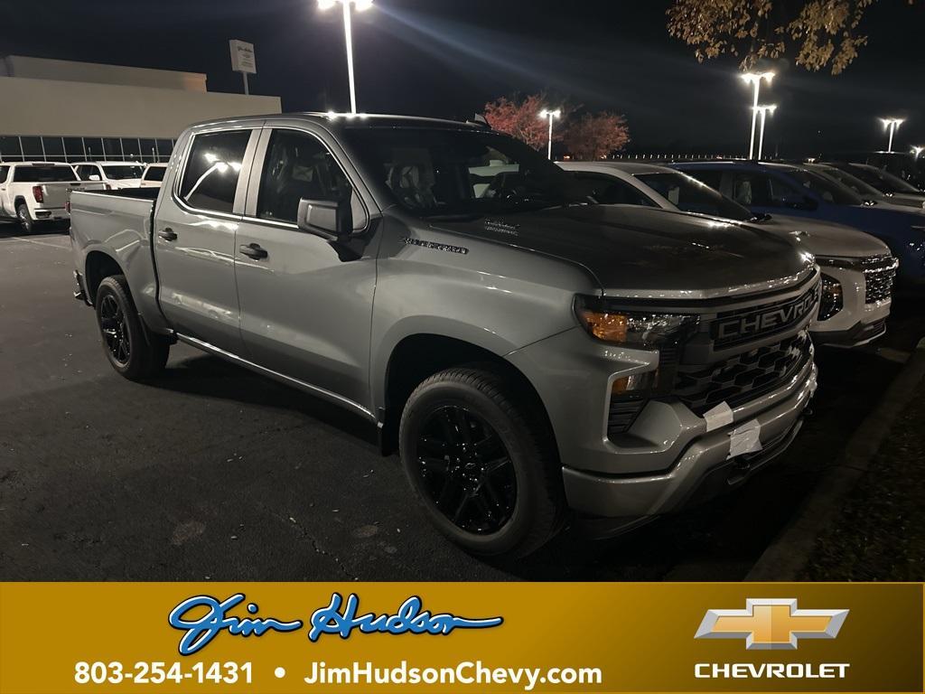 new 2025 Chevrolet Silverado 1500 car, priced at $42,670