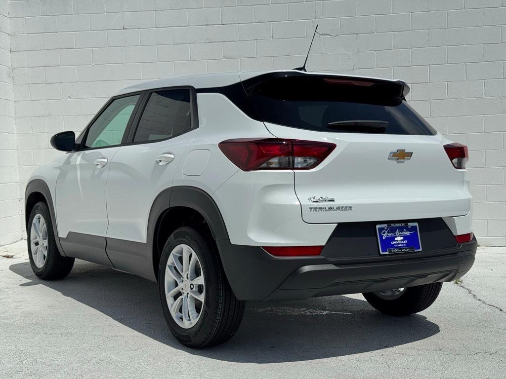 new 2026 Chevrolet TrailBlazer car, priced at $25,745