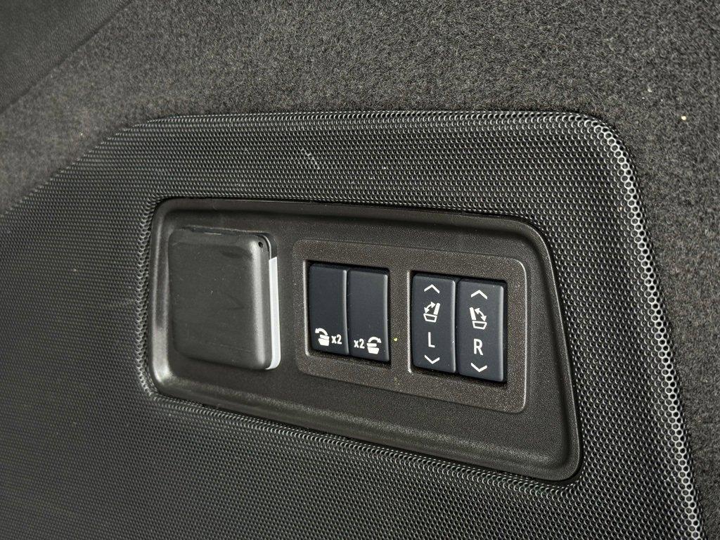 used 2024 Cadillac Escalade car, priced at $79,733