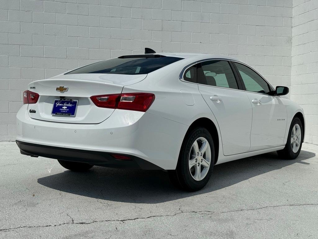 new 2025 Chevrolet Malibu car, priced at $24,745