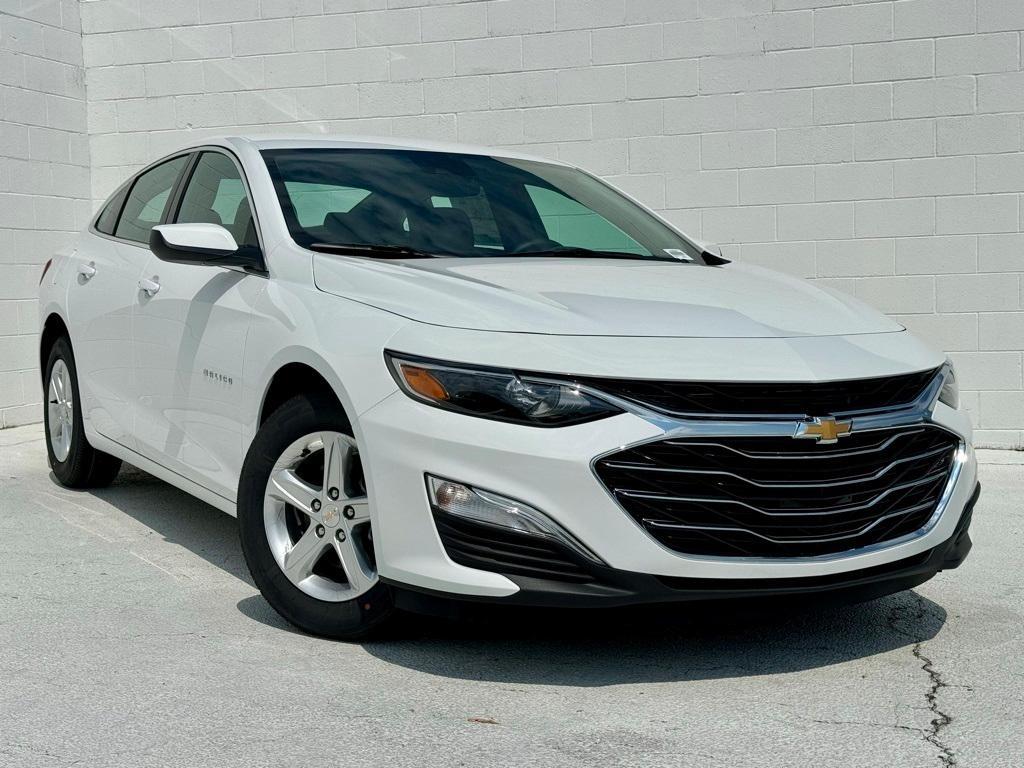 new 2025 Chevrolet Malibu car, priced at $24,745