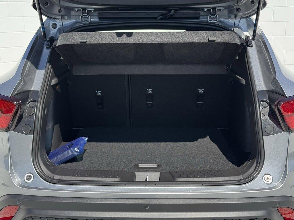new 2025 Chevrolet Trax car, priced at $27,850