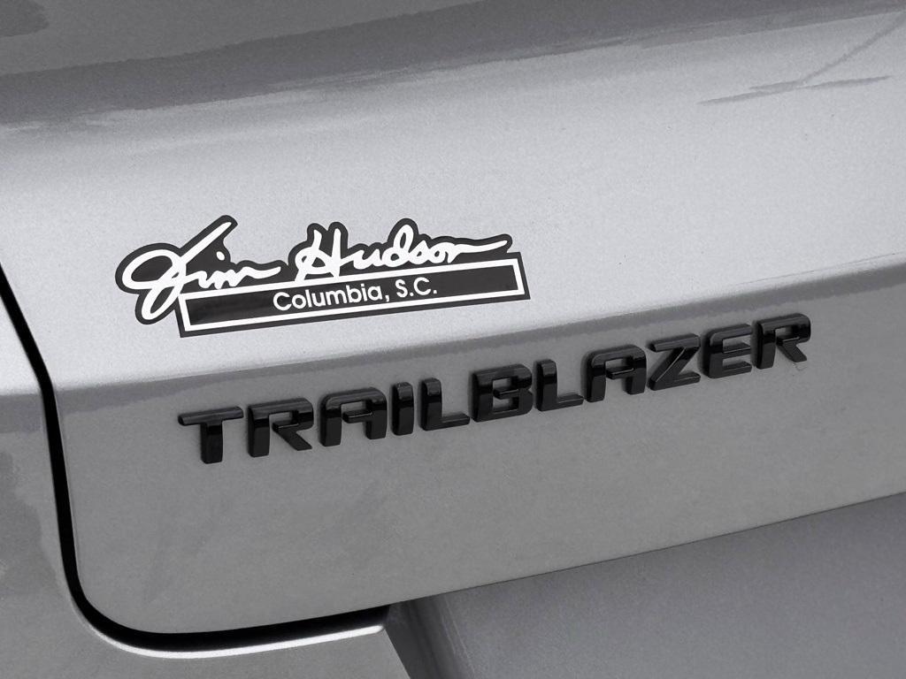 new 2025 Chevrolet TrailBlazer car, priced at $33,075