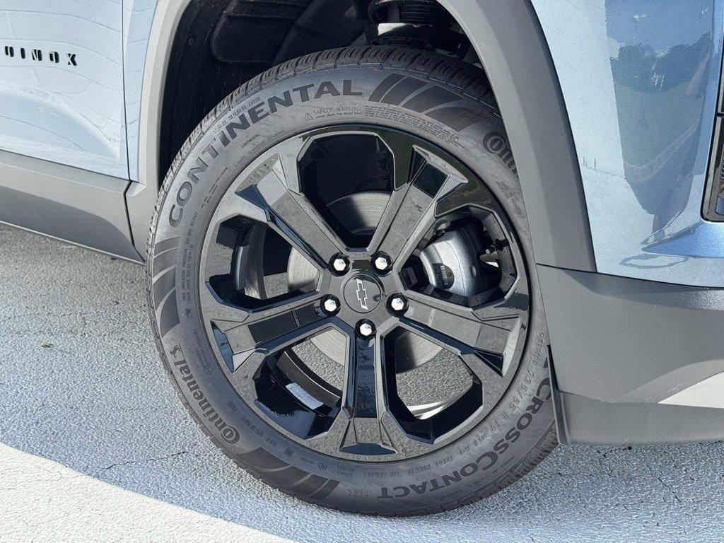 new 2026 Chevrolet Equinox car, priced at $31,290