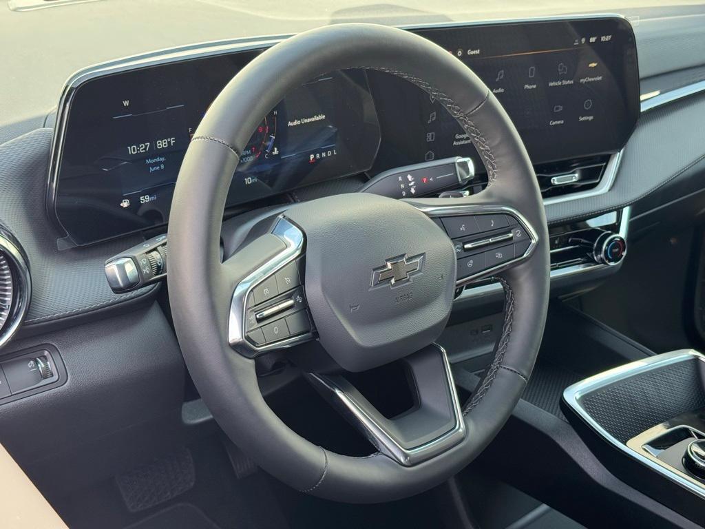 new 2026 Chevrolet Equinox car, priced at $31,290