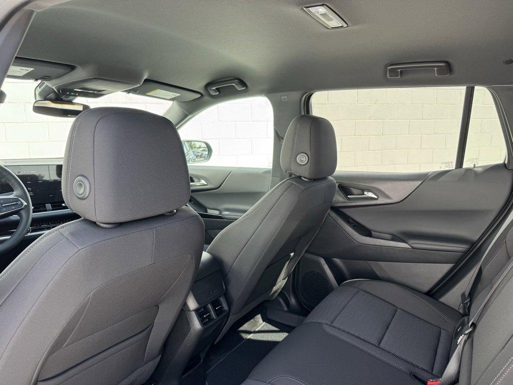 new 2026 Chevrolet Equinox car, priced at $31,290