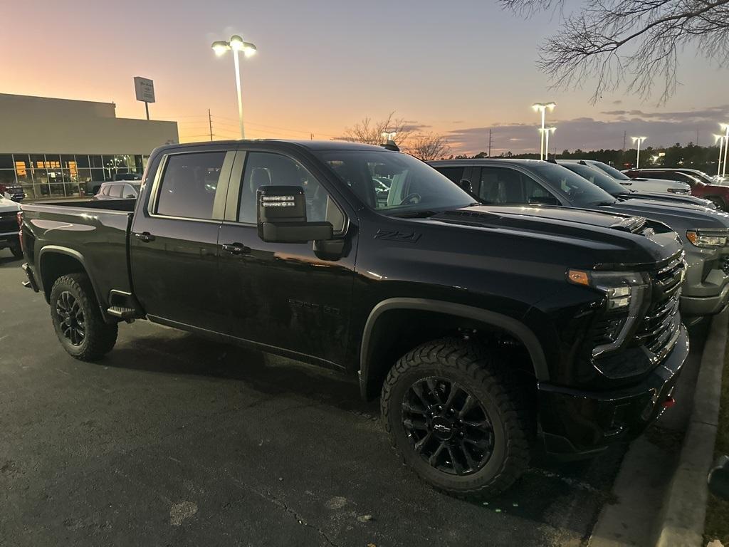 new 2025 Chevrolet Silverado 2500 car, priced at $66,115