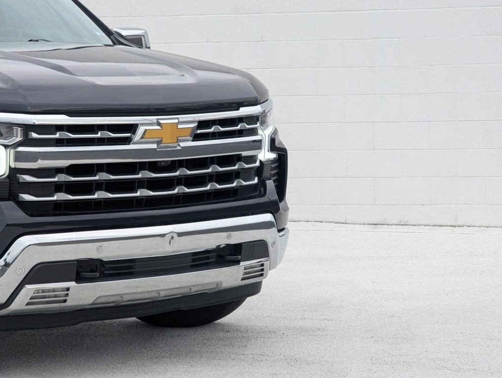 used 2023 Chevrolet Silverado 1500 car, priced at $43,991