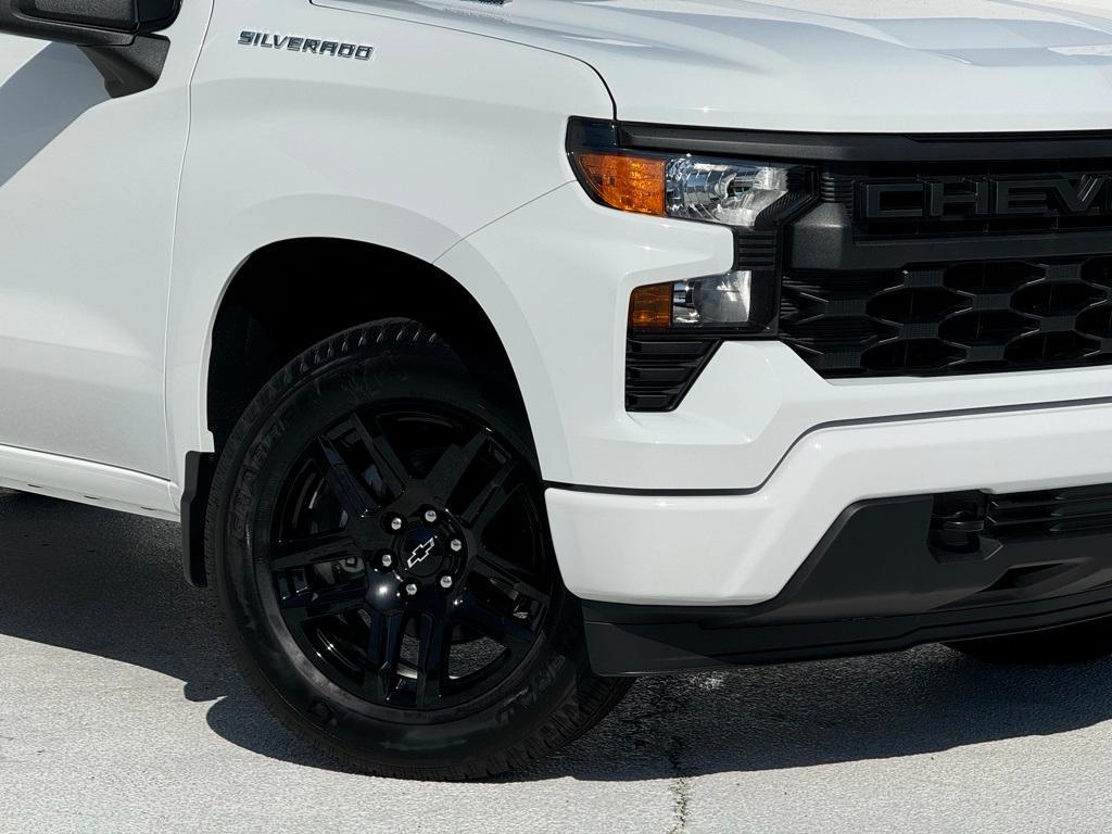 new 2025 Chevrolet Silverado 1500 car, priced at $38,170