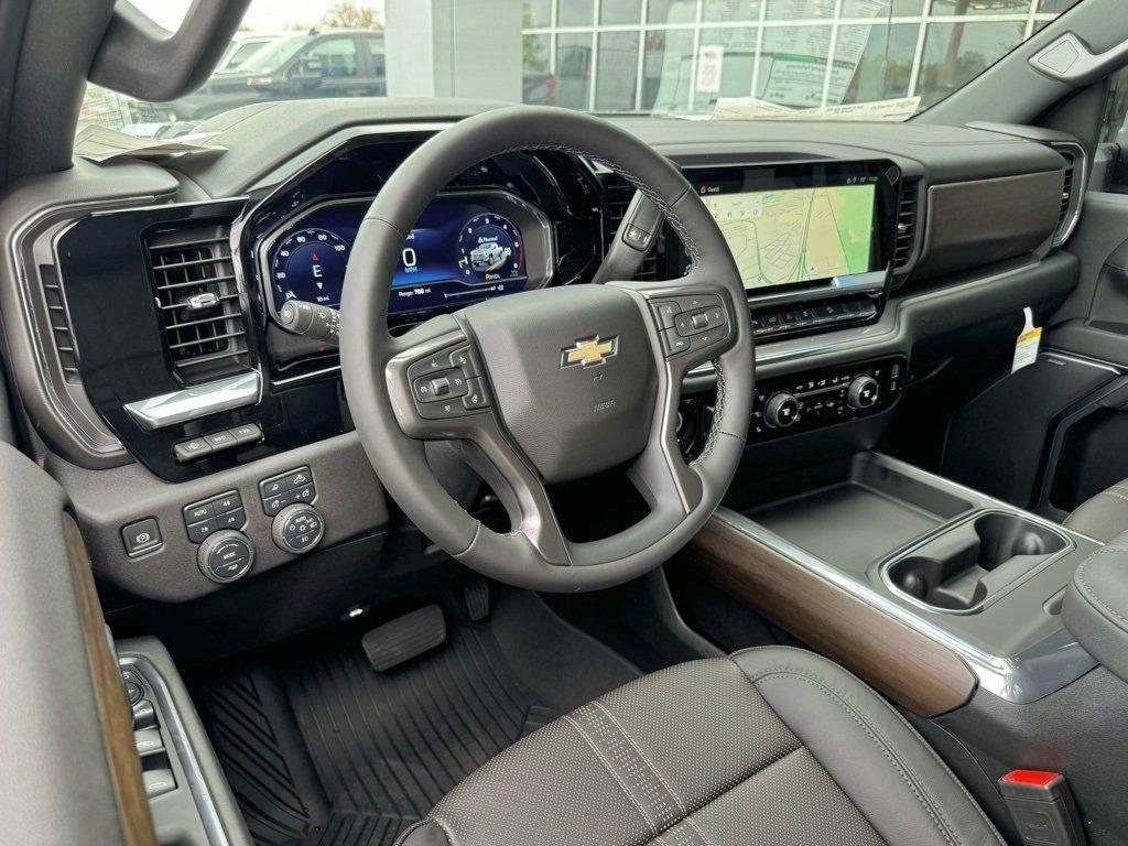 new 2025 Chevrolet Silverado 3500 car, priced at $83,190