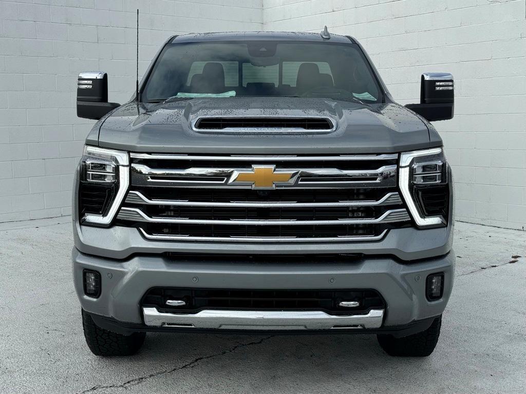 new 2025 Chevrolet Silverado 3500 car, priced at $88,190