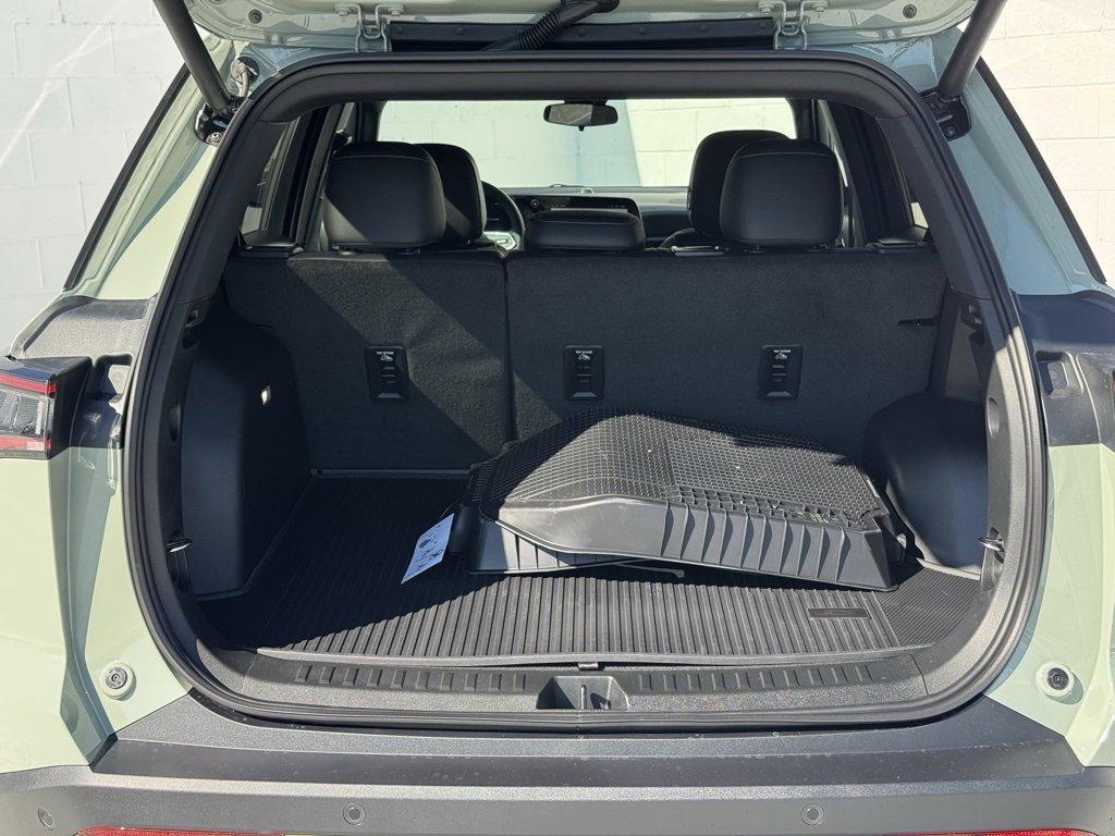 new 2026 Chevrolet Equinox car, priced at $31,915