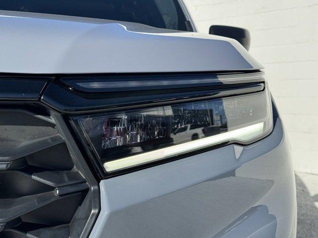 used 2025 Honda Pilot car, priced at $36,857