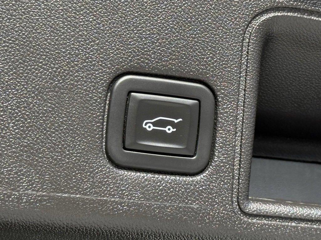 used 2024 GMC Terrain car, priced at $21,876