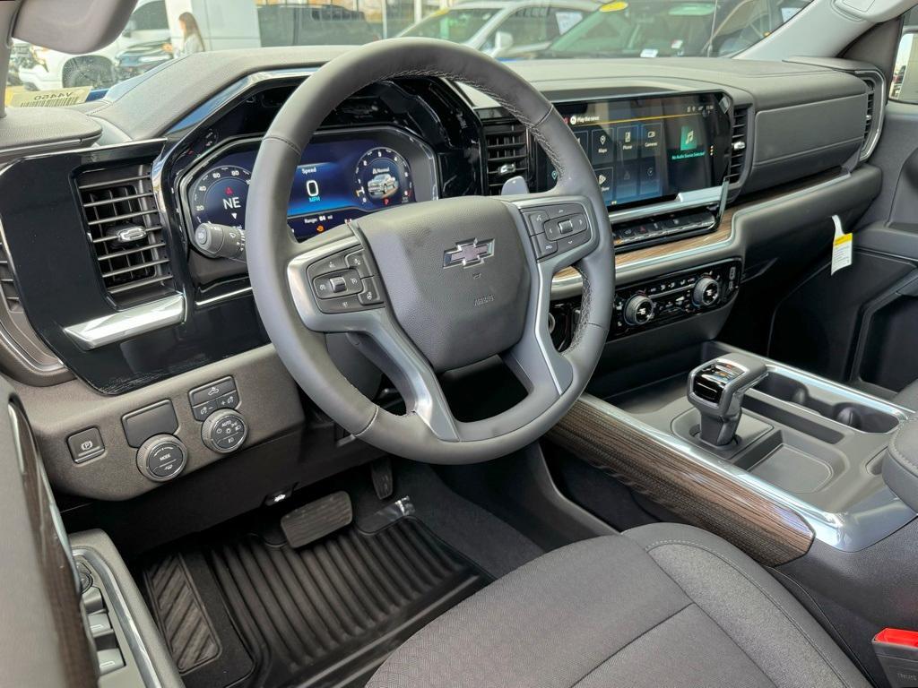 new 2025 Chevrolet Silverado 1500 car, priced at $53,740