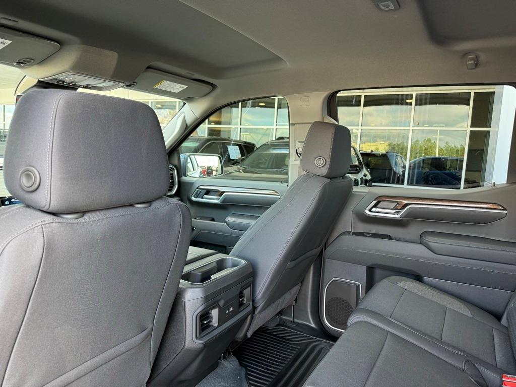 new 2025 Chevrolet Silverado 1500 car, priced at $53,740