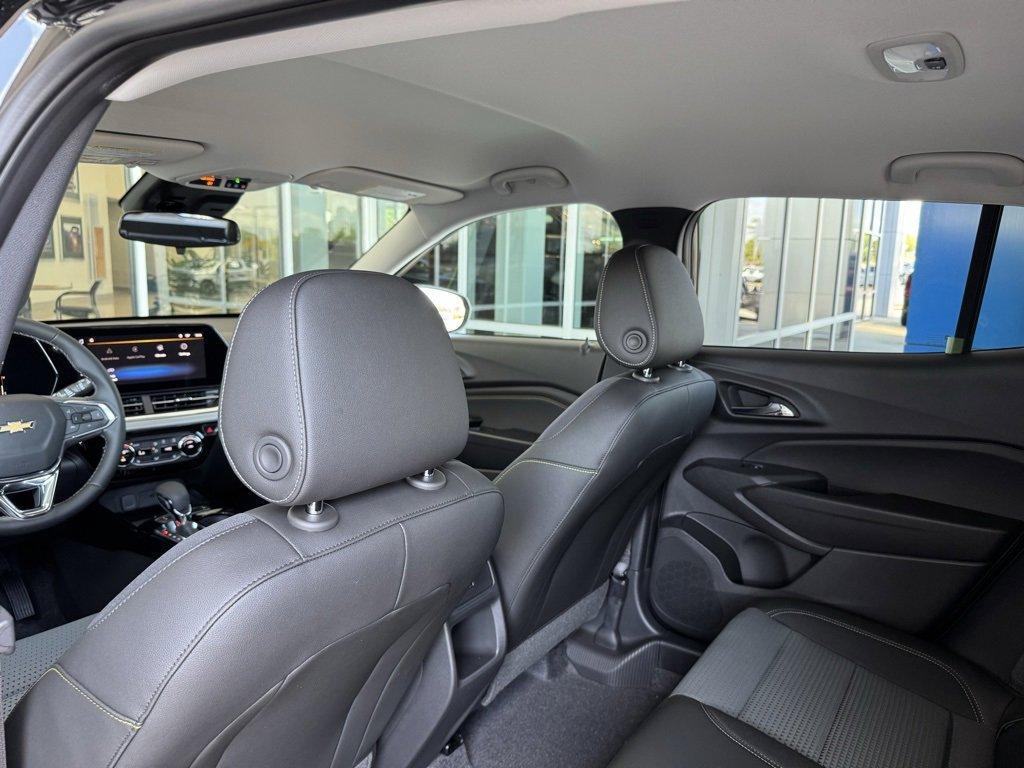 new 2025 Chevrolet Trax car, priced at $23,750